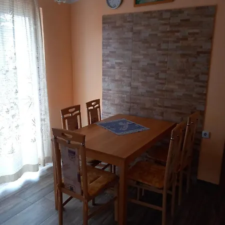 شقة Mihalic